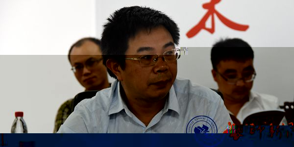 羅康隆院長