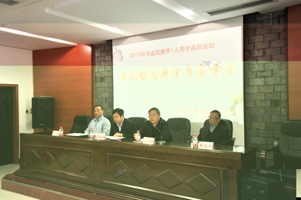 圖為龍先瓊副校長發言
